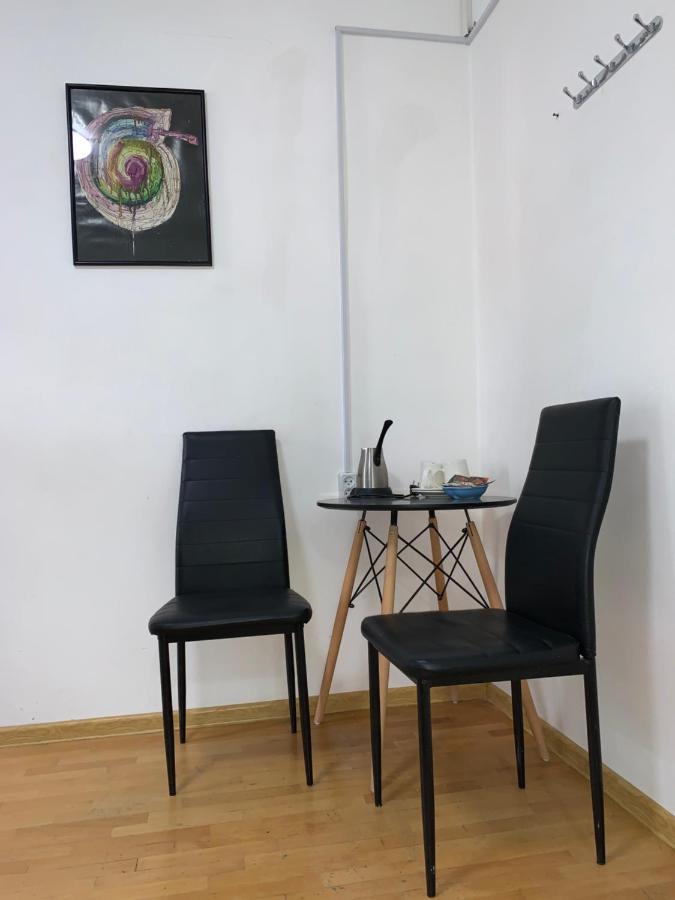 In The Center Of The City 2Rooms Tbilisi Luaran gambar