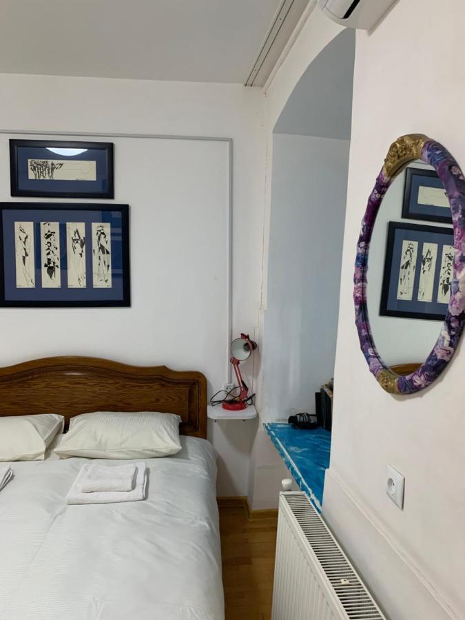 In The Center Of The City 2Rooms Tbilisi Luaran gambar