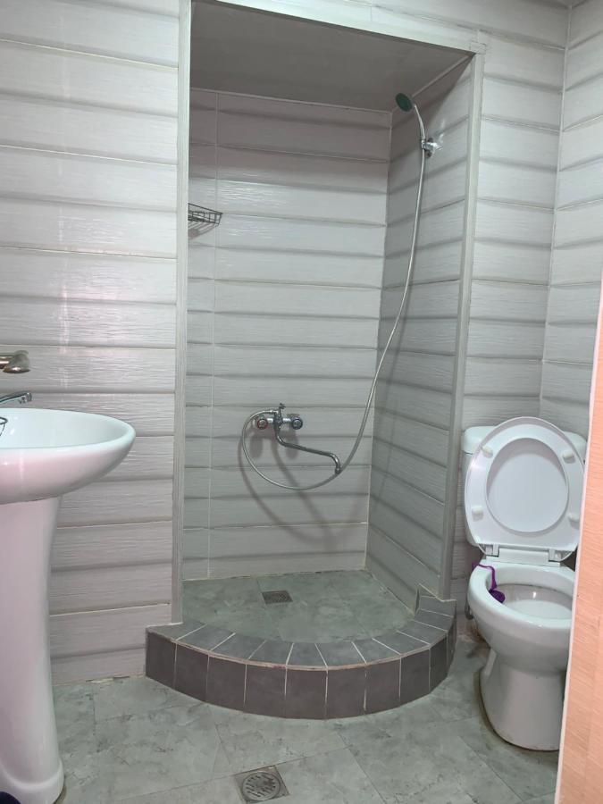In The Center Of The City 2Rooms Tbilisi Luaran gambar